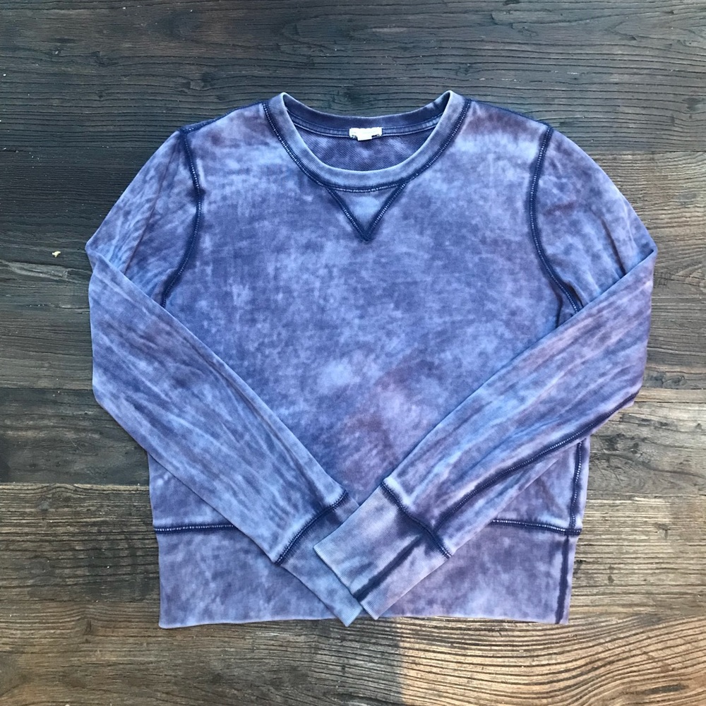 Blue and white tie dye crew sweater